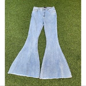 Light Blue Wash Flared Jeans Size 8